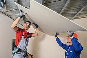 10 Étapes à suivre pour poser un plafond correctement à Saint-Mard-de-Reno